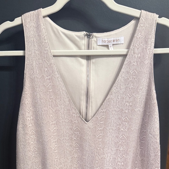 Harper Wren Dresses & Skirts - Chic Tan and White Snakeskin Print Mini Dress